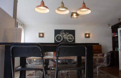 Sydenham House | Spacious 4-bedroom Townhouse with Garden- Perfect for Groups!