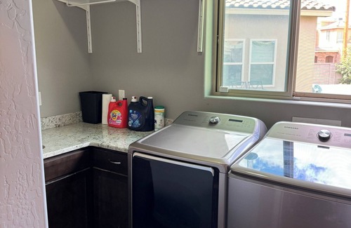 Northeast Heights House | Spacious 4-bedroom house in brilliant Albuquerque mountain views