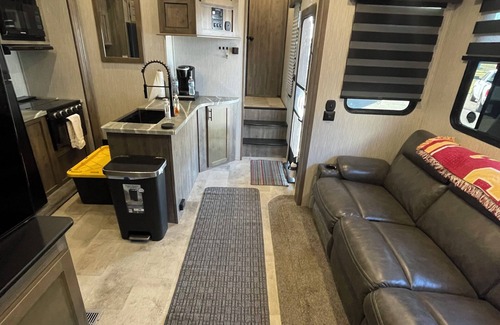 Nipomo House | Spacious 40' 2020 Vengeance Rogue - A Luxury Home On Wheels