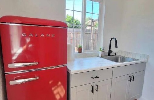 Berryessa House | Spacious 4B2B Living Full Kitchen