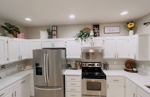 Olympia House | Spacious 4Bedroom 3Bath Getaway