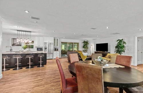 Gainesville House | Spacious 4BR Home Near UF - Perfect for Families &