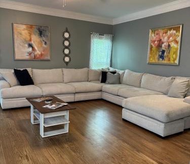 Douglasville Villa | Spacious 4BR Villa Getaway near Atlanta