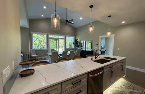 Sudden Valley House | Spacious 5-bedroom home w/Lake access, AC in beautiful Sudden Valley/Bellingham,