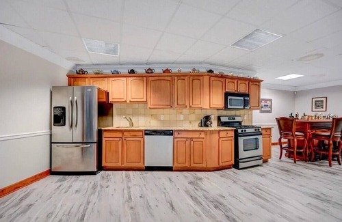 Gouldsboro House | Spacious 5-bedroom house with WiFi and AC in enchanting Gouldsboro