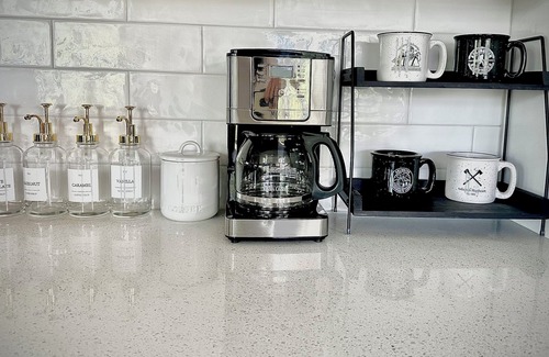 Marysville House | Spacious 5-bedroom house not far from Lake Stevens and Seattle