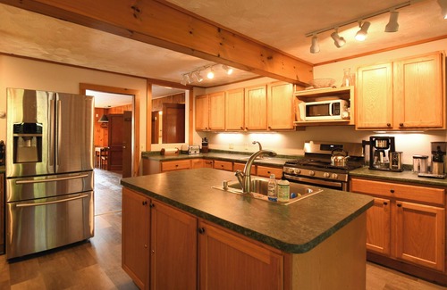 Bridgton House | Spacious 5-Bedroom Long Lake Home – Peaceful Retreat for Families of 8