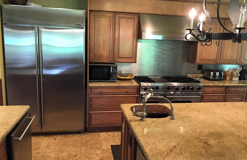 Cochecton Other | Spacious 5-bedroom farmhouse in delightful Kenoza Lake with WiFi, AC,