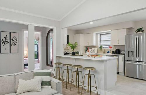 Duncanville House | Spacious 5BR Getaway with Pool