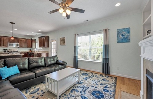 Willoughby Spit House | Spacious 5BR Walk to Beach Great for Families