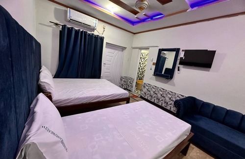 G-9 Sector House | Spacious 6-bedroom house in charming Islamabad with AC, WiFi