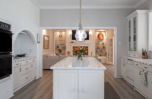 Homestead House | Spacious 6-bedroom house with WiFi, AC in marvelous Homestead.