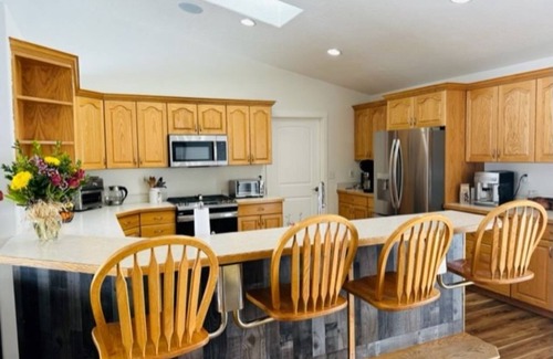 Driggs House | Spacious 6-bedroom house w/hot tub and Teton Views!