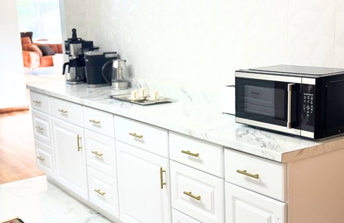 White Mills House | Spacious 8-bedroom house in lovely Honesdale with heated indoor Pool