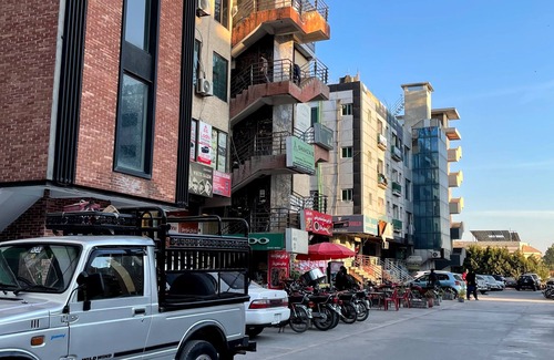 Islamabad Villa | Spacious 9-bedroom villa with WiFi, AC in charming Islamabadnone meting hall.