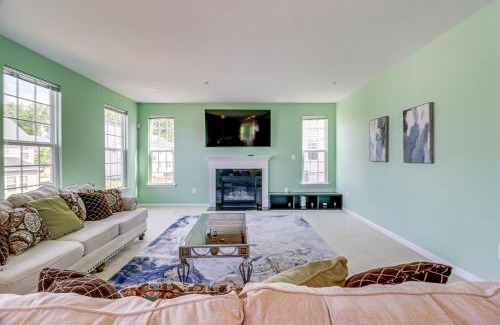 Accokeek House | Spacious Accokeek Home Near MGM, Alexandria and DC!