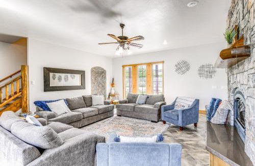 Afton House | Spacious Afton Home Patio, Grill and Mountain Views