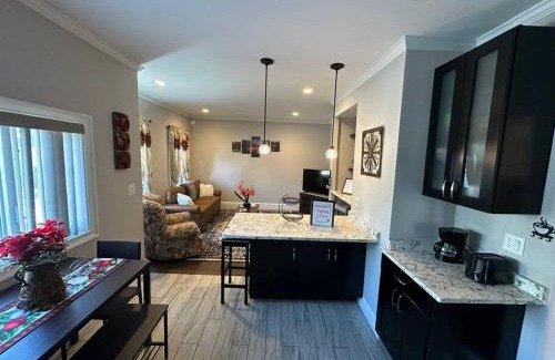 Malden Apartment | Spacious and Cozy- near T-station-Quiet Neighborhood!