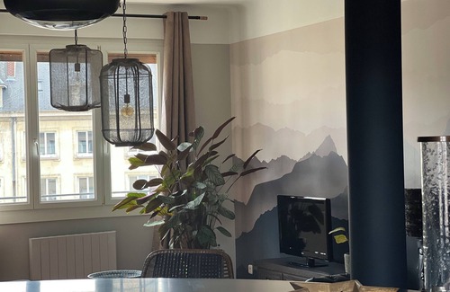 Amiens Apartment | Spacious and elegantly decorated enjoy the center of Amiens!