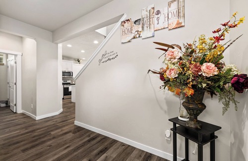 Meridian House | Spacious and Peaceful 4BR/2.5 House with Modern Comforts and Private Yard