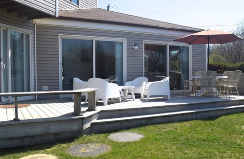 Culloden Shores House | Spacious and Tranquil Montauk Home with Lots of Privacy!