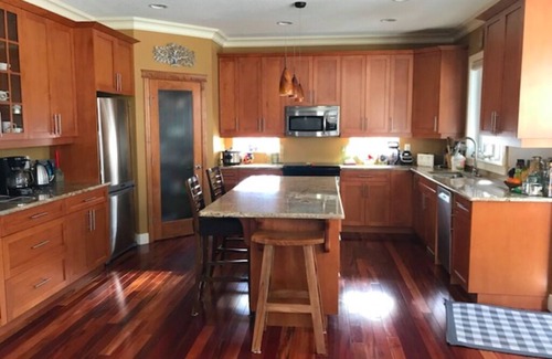 St. Albert House | Spacious and Welcoming Home awaits you!