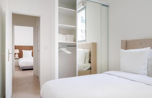 Asnieres-sur-Seine Apartment | Spacious apartments for 6 people #3