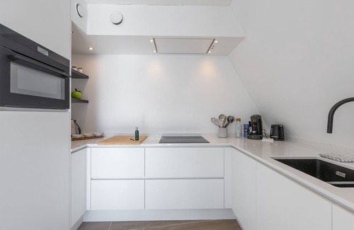 Middelkerke Apartment | Spacious apartment for 8 people near the sea.