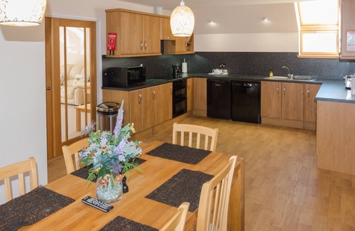 Keiss Apartment | Spacious Apartment ideal for Families.