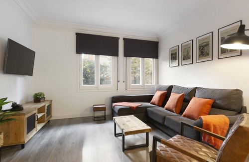 La Sagrada Familia Apartment | Spacious apartment next to the Sagrada Familia