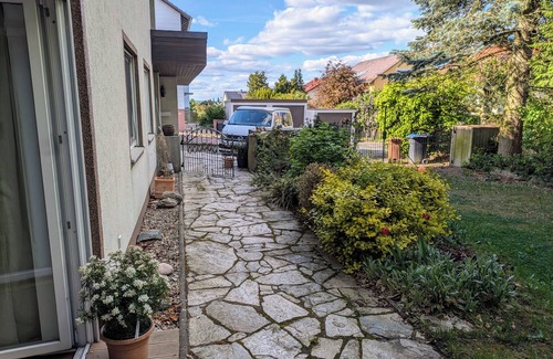 Bayreuth Apartment | Spacious apartment with direct garden access, close to nature.