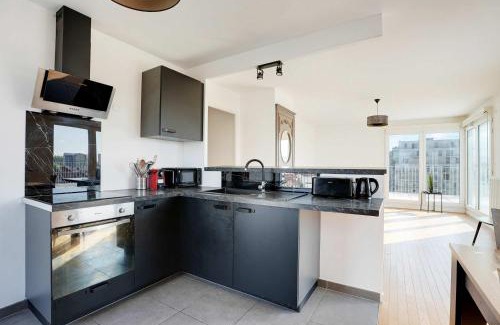 Pantin Apartment | Spacious apartment with terrace - 4BR 8P - Pantin