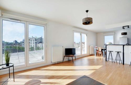 Pantin Apartment | Spacious apartment with terrace - 4BR 8P - Pantin