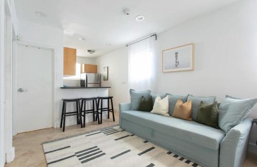 Flamingo/Lummus Apartment | Spacious Apt in the heart of South Beach