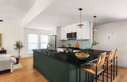 Franklin Park House | Spacious Austin Home + Private Casita, Sleeps 10, Near Downtown