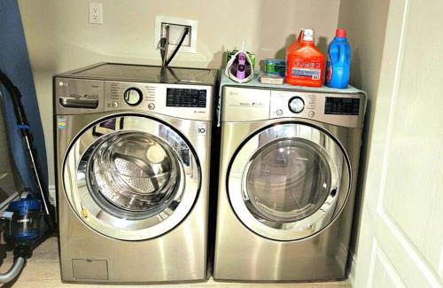 Oakville Apartment | Spacious Basement in Oakville