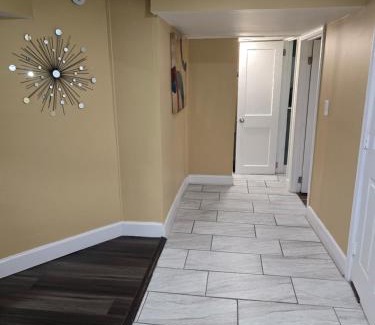 Seat Pleasant Apartment | Spacious Basement Apartment near metro downtown Washington DC