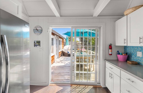 Ocean Bay Park House | Spacious beach cottage with private pool, hot tub, outdoor area & amazing suite