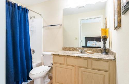 Gulfport House | Spacious Beachview End Unit in Legacy Tower 2 -809 - 3 bedroom 3 bath condo