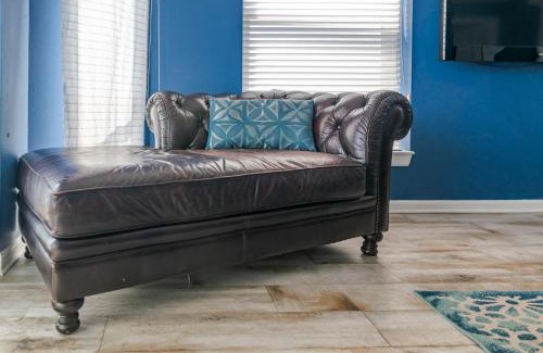 Gulfport House | Spacious Beachview End Unit in Legacy Tower 2 -809 - 3 bedroom 3 bath condo