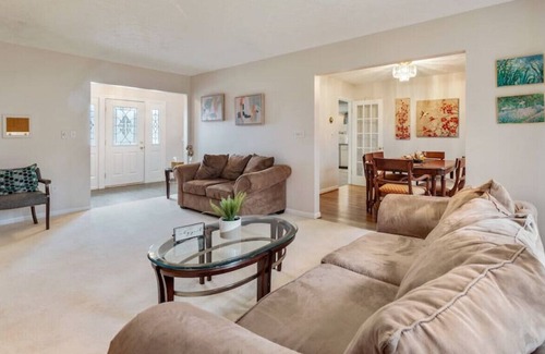Spencerport House | Spacious Brockport-Spencerport 3-BDRM Home