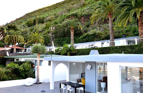 Los Gomez House | Spacious Casa Del Budda Rojo in La Orotava