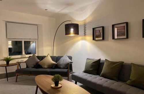 Lancaster Apartment | Spacious City Centre Property