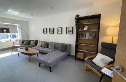 Lancaster Apartment | Spacious City Centre Property