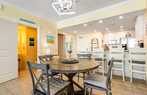Fort Walton Beach Condo | Spacious Condo At Waterscape Lovely Gulf Views Playground, 2 Hot Tubs