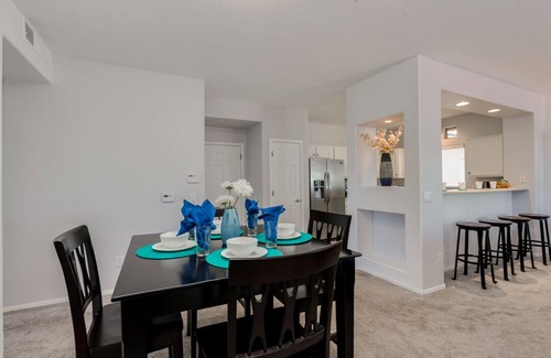 Chandler Condo | Spacious Condo! 2 Master Suites! Close to Everything