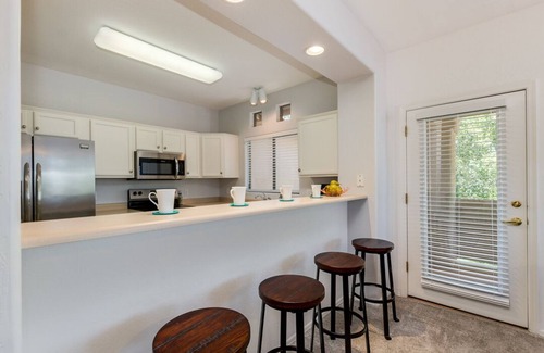 Chandler Condo | Spacious Condo! 2 Master Suites! Close to Everything