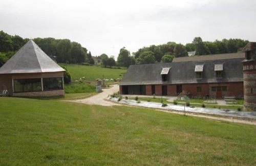 Le Bourg-Dun House | Spacious Cottage with Private Garden in Normandy