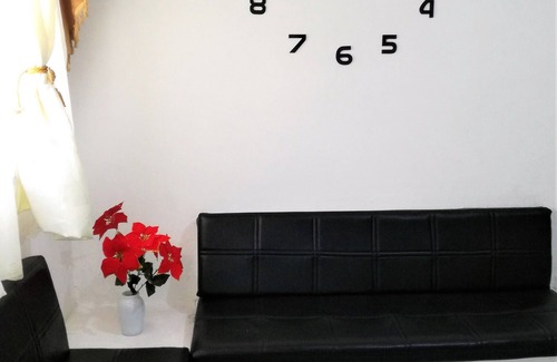 El Cabrero Apartment | Spacious, cozy and independent apartment facing the sea