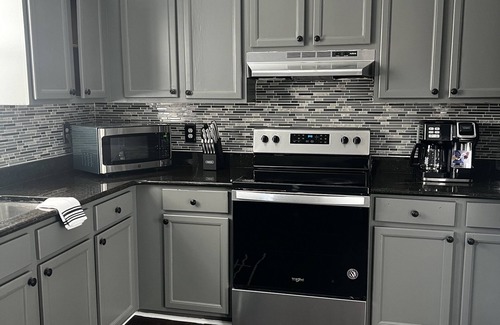 Washington House | Spacious DC Townhome